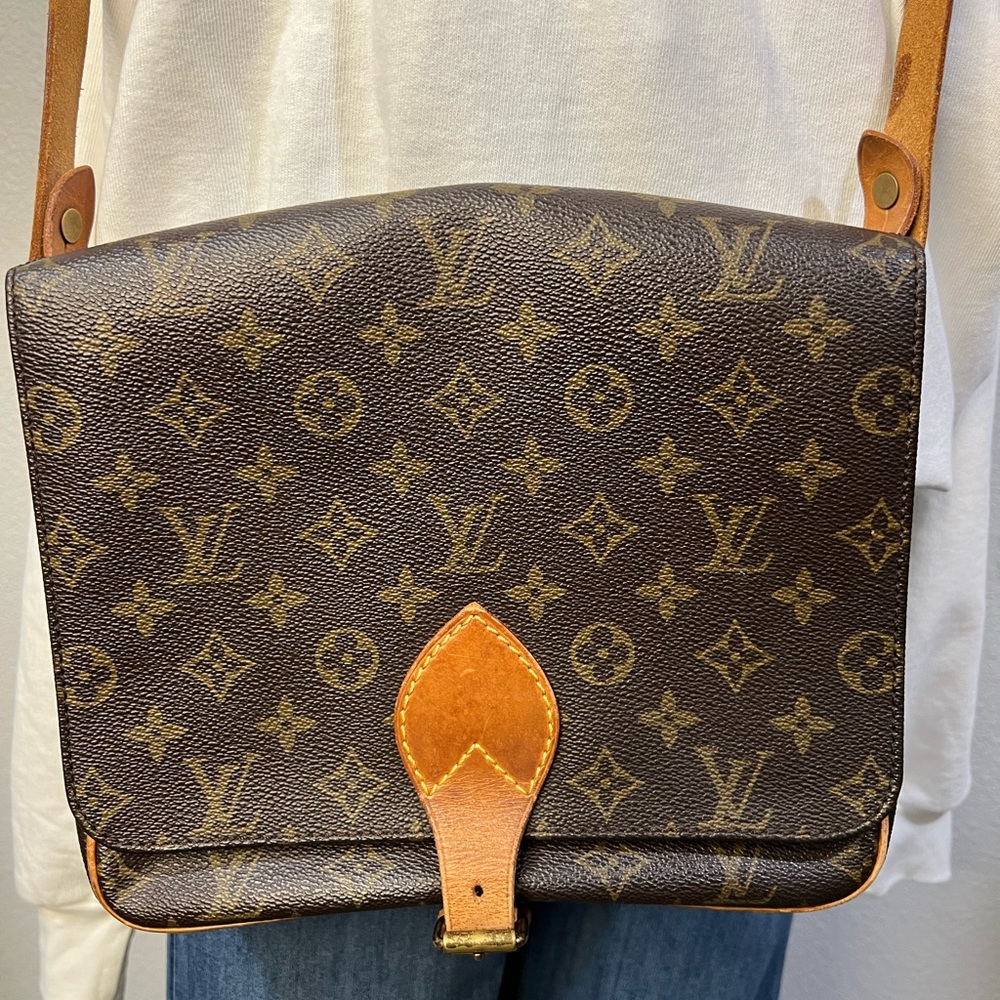 💯AUTHENTIC LOUIS VUITTON CARTOUCHIERE HANDBAG MONOGRAM CANVAS GM